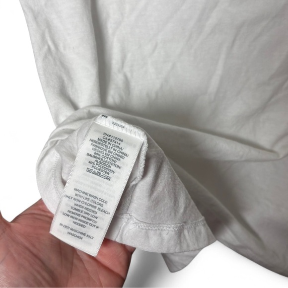 True Religion White V-Neck Logo Tee | Iridescent Graphic | Size Large - Picture 7 of 7